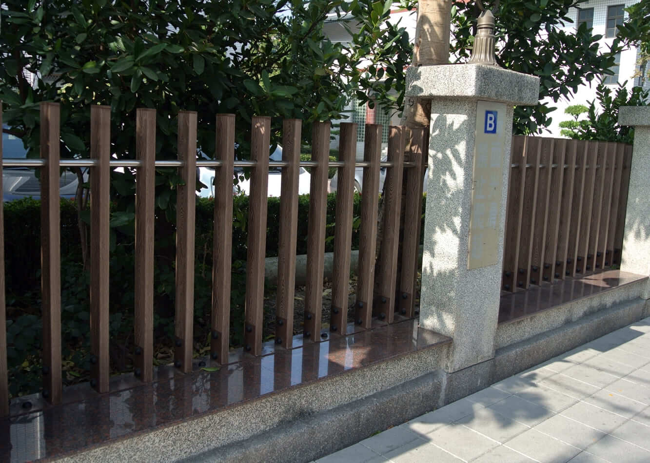 Plastic Railing 9